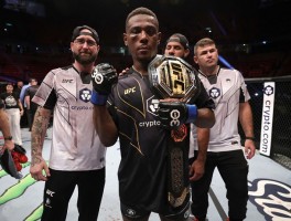 UFC283综述：希尔登顶 莫雷诺四番战胜菲格雷多