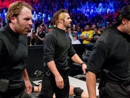 WWE 圣盾 10 周年纪念日，三人跨公司重聚期不期待？